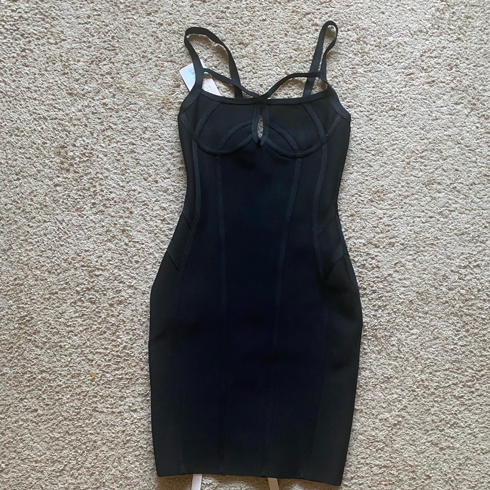 House of CB ‘Karin’ bandage dress - Picture 2 of 6